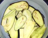 Foto del paso 1 de la receta: Rollitos de berenjena con atún