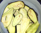 Foto del paso 1 de la receta: Rollitos de berenjena con atún