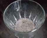 A picture of step 3 of RoohAfza with chia Seeds.