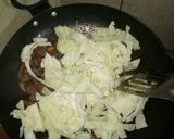 Foto langkah ke 7 dari resep Tumis Kol Daging Sapi (Makan Daging Sapi Dengan Sayur Kol!) 😆.