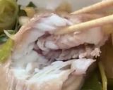 Hình bước làm 5 của món Vào bếp cùng con: cá diêu hồng hấp xì dầu và hành boa rô thơm phức