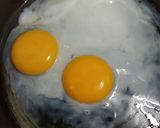 รูปขั้นตอนการทำที่ 2 ของ ออมเลตไข่ดาว อาหารเช้า#14