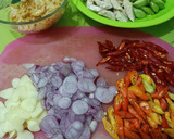Foto langkah ke 3 dari resep Pare Belut Masak Santan Nyemek.