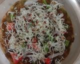 A picture of step 5 of Paratha Pizza.