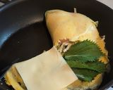 A picture of step 4 of ★ Egg and Rice paper sandwich ★.
