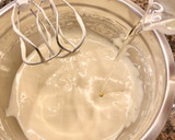 Foto del paso 4 de la receta: Pastel con plátano y caramelo
