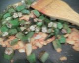 A picture of step 4 of Bhindi Fry.