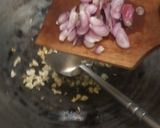 Foto langkah ke 3 dari resep Tumis Sawi Hijau Pindang Cuek.