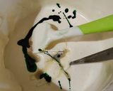 Foto langkah ke 5 dari resep Bolu Kukus Marmer Pandan Cokelat.
