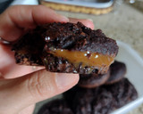 Foto del paso 5 de la receta: Tortitas/Alfajores de Algarroba y Naranja. Sin TACC. Sin azúcar