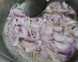 A picture of step 1 of Lauki gosht.