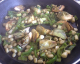 Foto del paso 5 de la receta: Arroz con salchichas y verduras