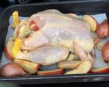 Une image de l'étape 1 de Poulet aux pommes.