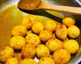 A picture of step 1 of Shahi Dum Aloo.