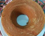 Foto langkah ke 8 dari resep Bolu tape topping keju & kismis.
