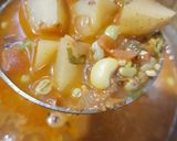 A picture of step 3 of Lobia potato curry.