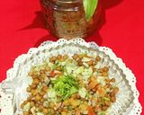 A picture of step 3 of Kala Chana Salad.