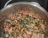 Foto del paso 2 de la receta: Arroz con bacon 🥓, champiñones y espinacas