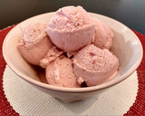 Foto del paso 9 de la receta: Helado de fresa con yogur y mascarpone (con y sin heladera)