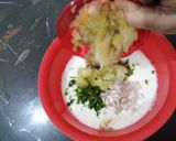 A picture of step 4 of Lauki Ka Raita.