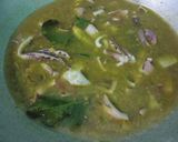 Foto langkah ke 2 dari resep Cumi Udang Kuah Pedas.