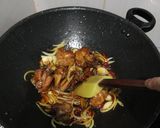 Foto langkah ke 3 dari resep Ayam Goreng Mentega.