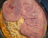 Sonkás, sajtos, tojásos tortilla recept fázis 2 fotója