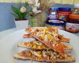 Foto langkah ke 5 dari resep Pizza Roti Tawar.