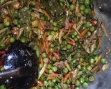 Foto langkah ke 3 dari resep Tumis Poka Teri.