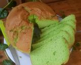 Foto langkah ke 11 dari resep Pandan Chiffon Cake.