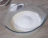 A picture of step 4 of Chocolate chip cookies.