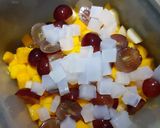 Foto langkah ke 1 dari resep Salad Buah.