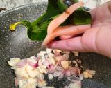 Foto langkah ke 1 dari resep Tumis Pepaya Muda.