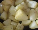 A picture of step 2 of Fried potato.