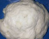 Foto langkah ke 3 dari resep Pizza Bolognese Simple.