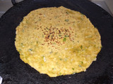 ગ્રીન ઓનિયન એન્ડ ગાર્લીક થેપલા (Green Onion & Garlic Thepla Recipe in Gujarati)
