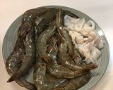 培根番茄海鮮湯這是一道非常清甜鮮味十足無須加鹽適合夏天的湯品的食譜步驟2照片