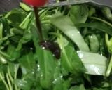 Foto langkah ke 4 dari resep Tumis Kangkung Simpel.