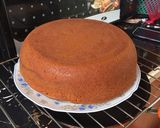 A picture of step 10 of Zebra cake.