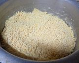 A picture of step 2 of Chanay ki daal ka halwa.