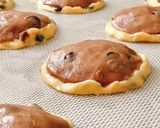 Hình bước làm 5 của món 💚 Bánh Cookies Nhân Sô Cô La Tan Chảy