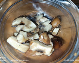 Foto del paso 2 de la receta: Fetuccini de espinacas con salsa de setas