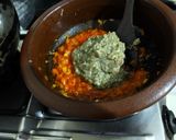 A picture of step 4 of Baingan Ka Bharta.