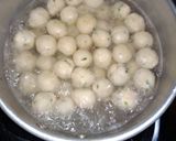 Foto langkah ke 3 dari resep Ojek aka cilok bumbu kacang.