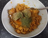 Foto del paso 2 de la receta: Hamburguesas de calabaza, soja texturizada y atún