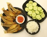 Hình bước làm 3 của món Khô cá đù 1 nắng chiên giòn