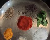 A picture of step 1 of Bhendi ki sabji.