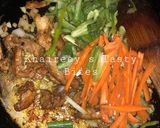 A picture of step 2 of Chow mien.