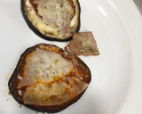 Foto del paso 7 de la receta: Mini pizzas de berenjena y lomo de cerdo