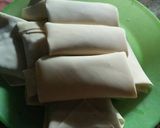 Foto langkah ke 2 dari resep Pangsit goreng isi mie.